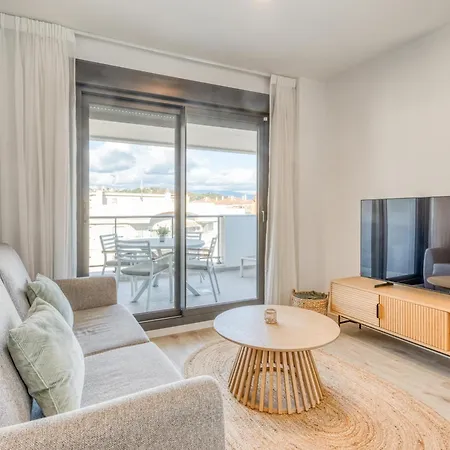 Hanami Penthouse Connecta * 埃斯特波纳